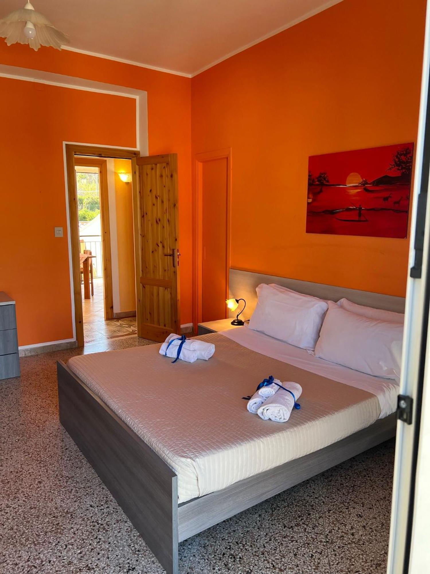 Casa Scirocco Lägenhet Cefalù Exteriör bild