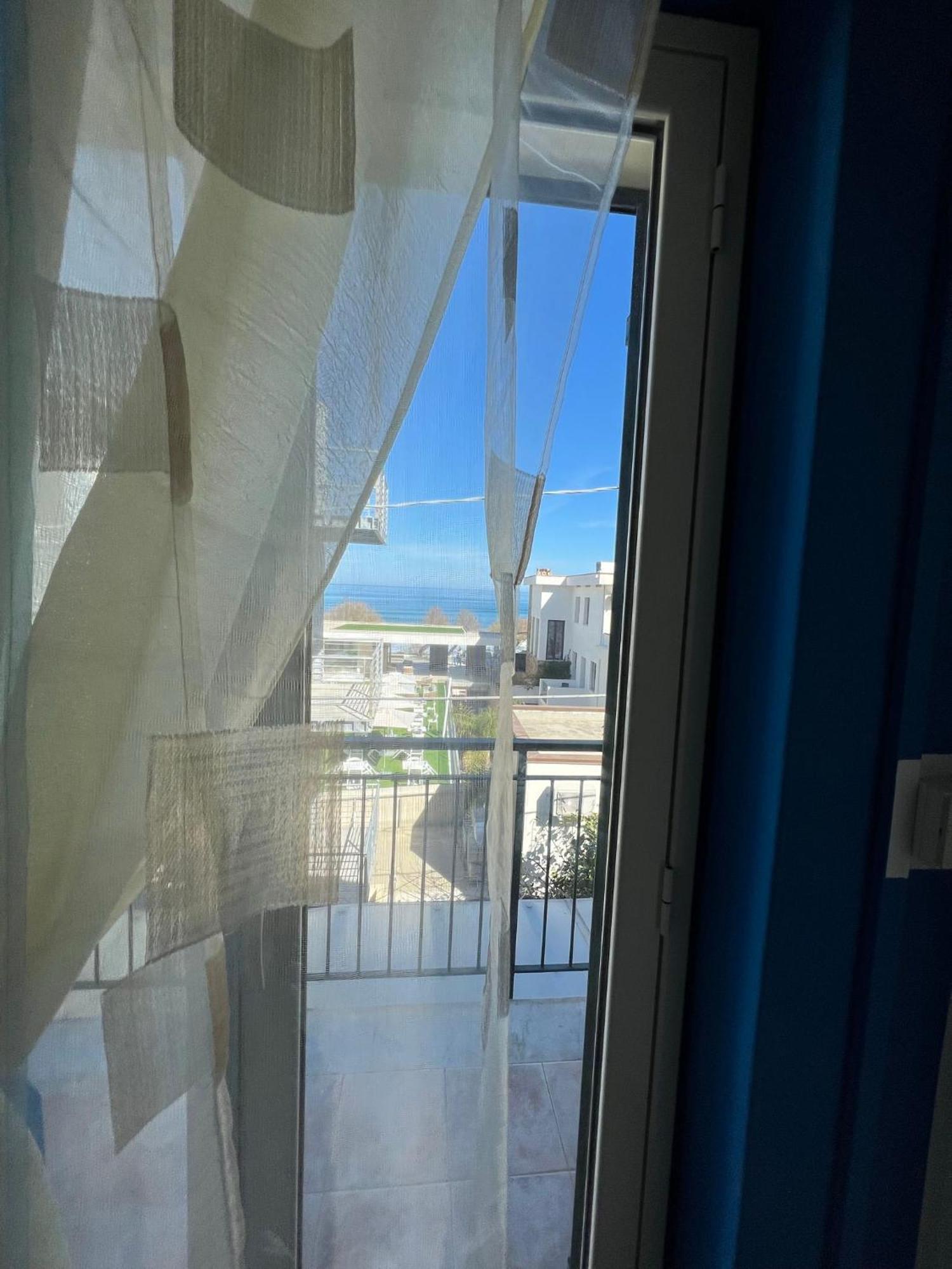 Casa Scirocco Lägenhet Cefalù Exteriör bild